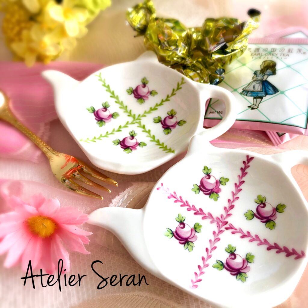 アンティークポーセリン花 1他、6冊。チャイナペイント、チャイナペインティング MY作品】彩色チャイナペインティングのクリスマストレイ
